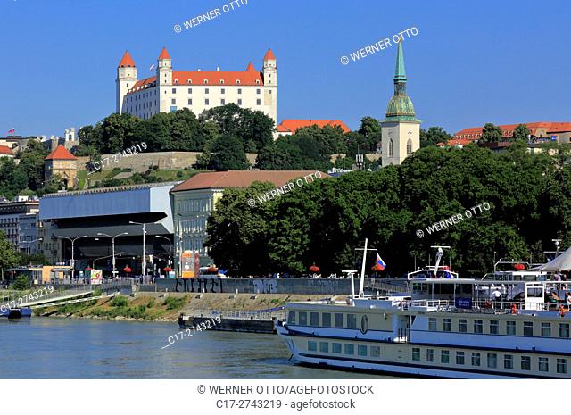 Slovak Republic, Slovakia, Bratislava, Capital City, Danube, Little Carpathians, Bratislava Castle on the castle hill and Martins Cathedral, Danube promenade