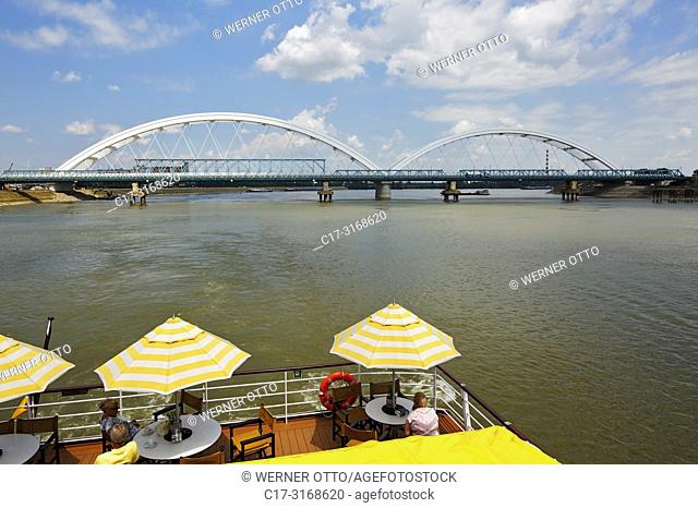 Novi Sad, Serbia, Novi Sad on the Danube, Province Vojvodina, District South Backa, river cruise on the Danube, excursion ship