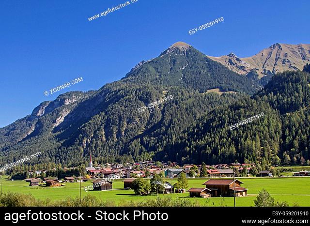 Elmen im Lechtal liegt inmitten des sehenswerten Naturparkes Tiroler Lech