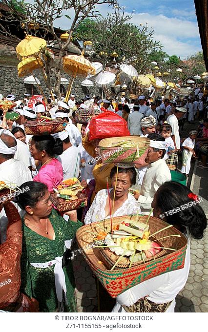 Indonesia, Bali, Mas, temple festival, people, odalan, Kuningan holiday
