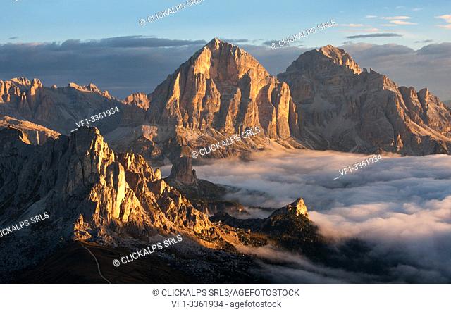 Low clouds, Giau Pass, Dolomites, Cortina d'Ampezzo, Province of Belluno, Veneto, Italy