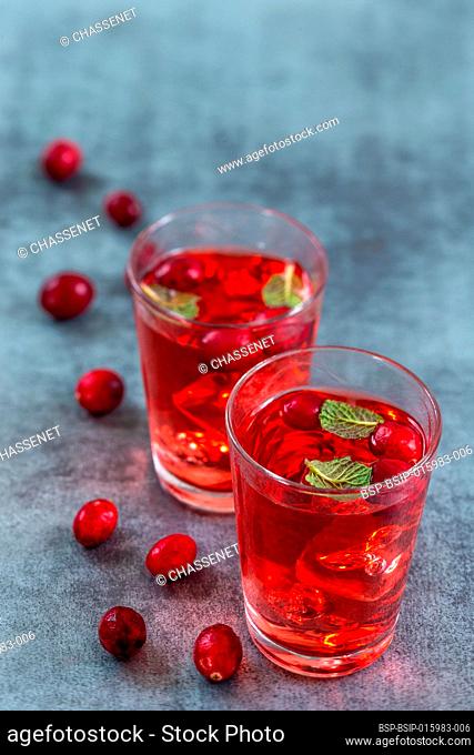 Fresh cranberries fruits juice bio organic juice health