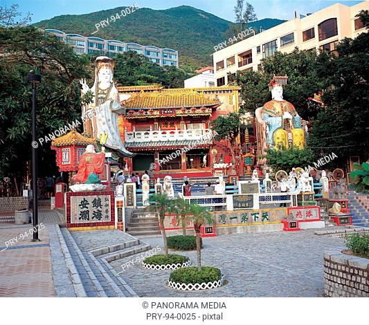 the scene of Hong Kong, temple