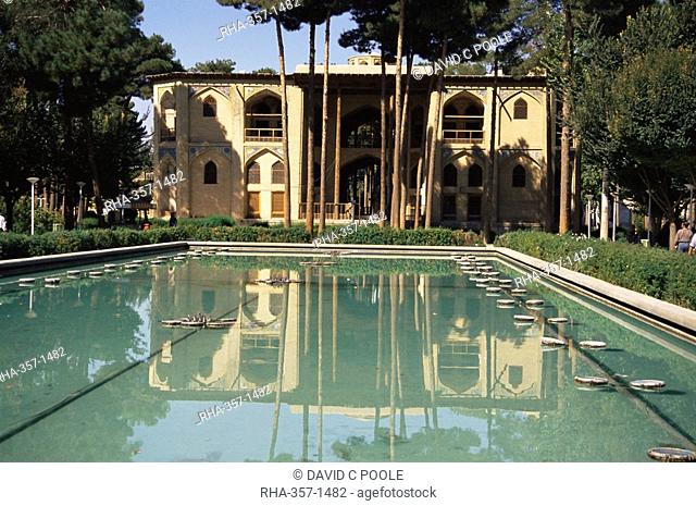 Safavid garden palace of Hasht Behesht the Eight Paradises, Isfahan, Iran, Middle East