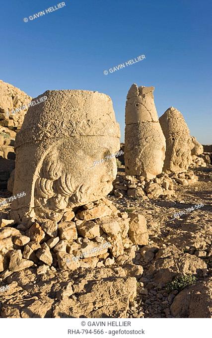 Ancient carved stone heads of the gods, head of Heracles, Nemrut Dagi Nemrut Dag, on the summit of Mount Nemrut, UNESCO World Heritage Site, Anatolia, Turkey