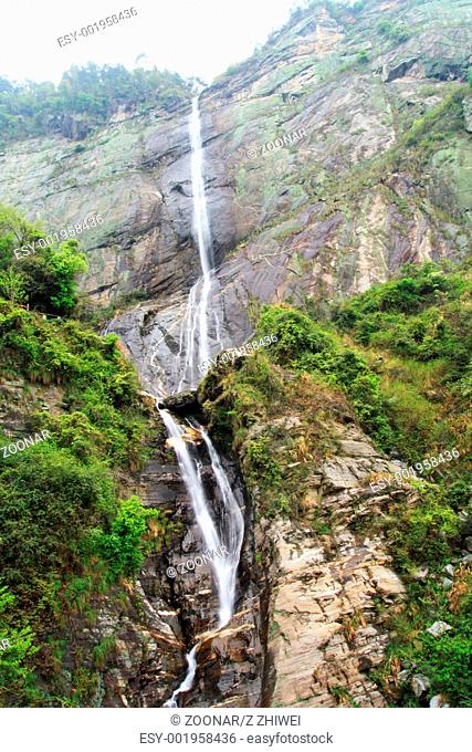 lushan waterfall