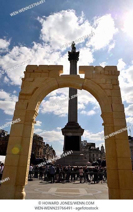 A 15 metre high replica of the Arch of Triumph is erected in Trafalgar Square to coincide with UNESCO’s World Heritage Week