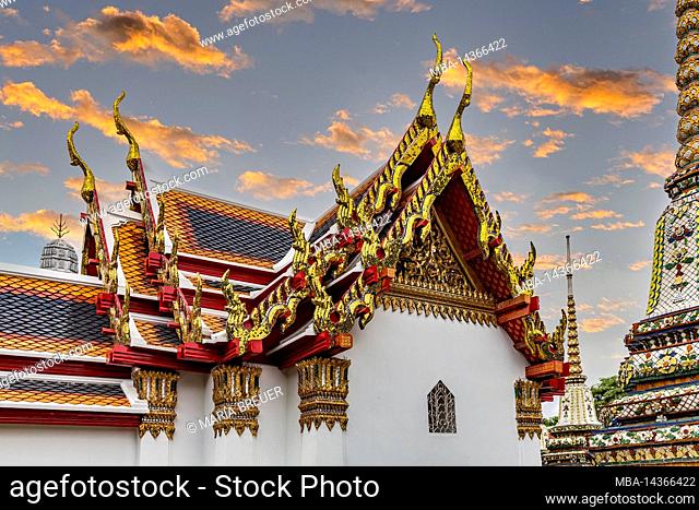 Temple roof, temple complex Wat Pho, temple of the reclining Buddha, Bangkok, Thailand, Asia