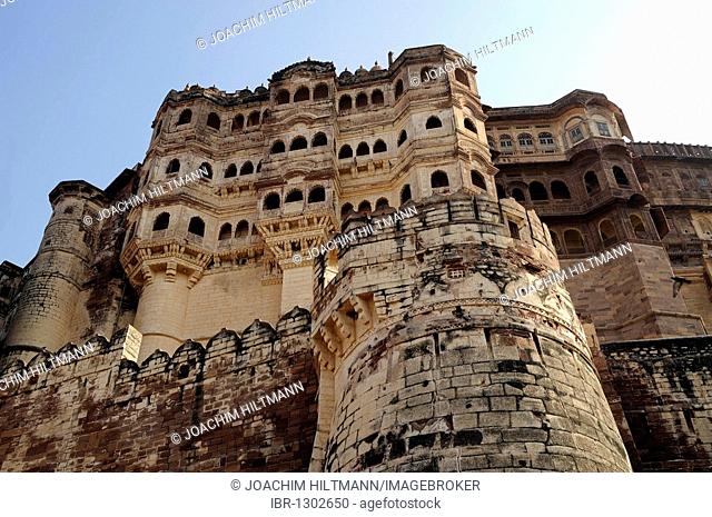 Outer wall of the Mehrangarh Fort, Jodhpur, Rajasthan, North India, India, South Asia, Asia
