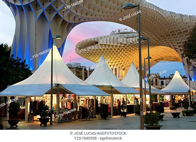 Plaza de la Encarnacion, Metropol Parasol and artisan kiosks, Seville, Spain