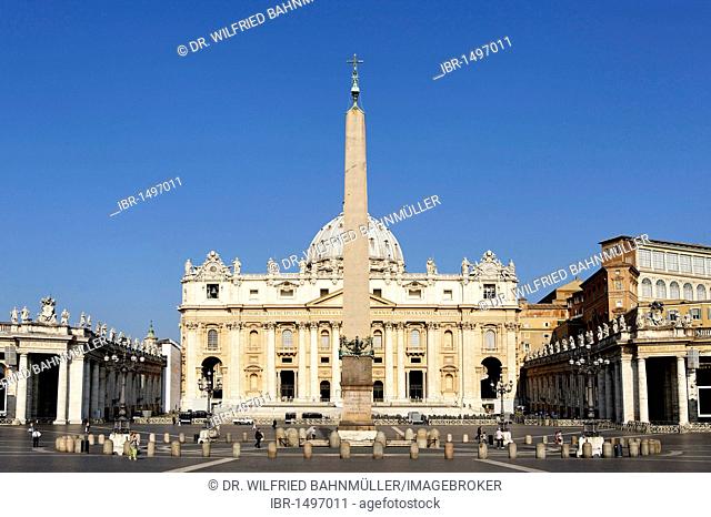 St. Peter's Square with St. Peter's Basilica and Obelisk from Circus Nero, Vatican, Rome, Italy, Europe