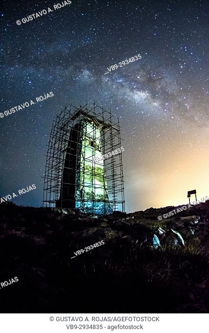 Abandoned Lighthouse, Los Roques venezuela, Milky Way,