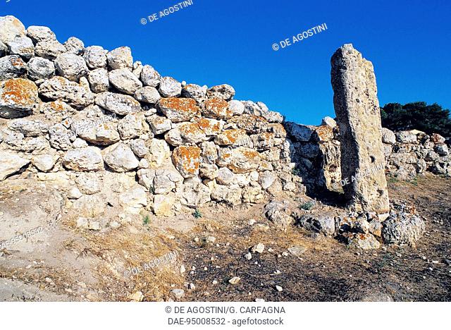 Prehistoric altar, prenuragic complex of Monte d'Accoddi, Porto Torres, Sardinia, Italy. Abealzu-Filigosa culture, prehistoric Italy