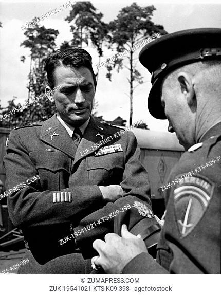 Oct. 21, 1954 - Berlin, Germany - Actor GREGORY PECK (1916-2003) was born in La Jolla, California. Pictured in Berlin for the making of the American film