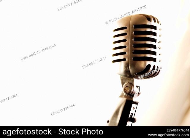 Microphone old (Vintage) Elvis Memphis Style type