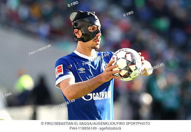 firo: 31.03.2019 Football, Football: 1. Bundesliga, Season 2018/2019 Hanover 96 - S04 FC Schalke 04 0: 1 S04 Benjamin Stambouli, with mask, single action