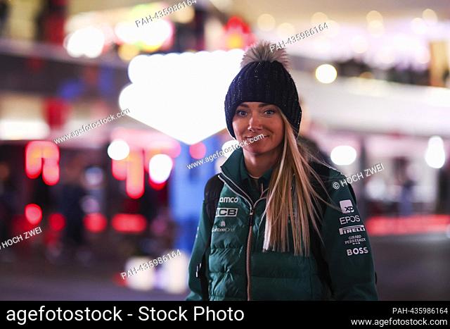 Jessica Hawkins (GBR, Aston Martin Aramco Cognizant F1 Team), F1 Grand Prix of Las Vegas at Las Vegas Strip Circuit on November 16, 2023 in Las Vegas