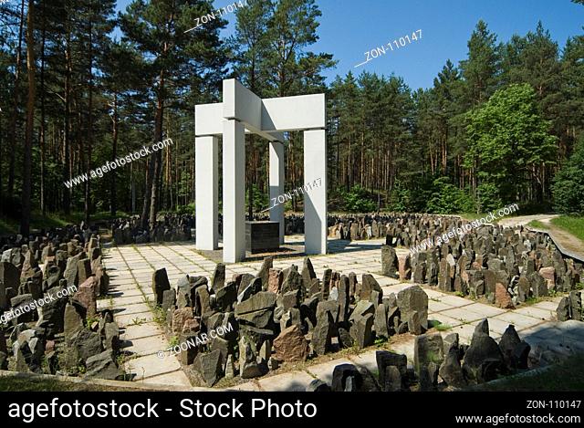 Bikerniekuwald, Kriegsgedenkstätte, Riga, Lettland| Bikernieku forest, War memorial, Riga, Latvia