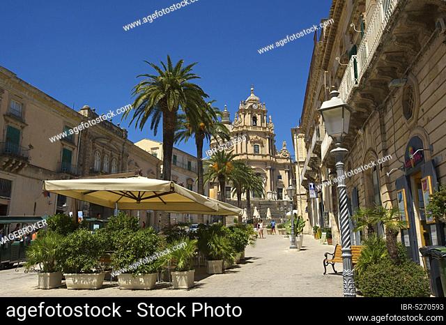 San Giorgio and Piazza Duomo, Ragusa Ibla, Val di Noto, Province of Ragusa, Sicily, Italy, Europe