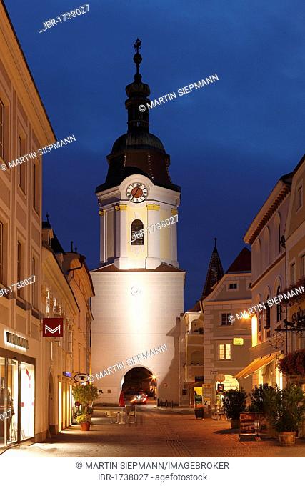 Obere Landstrasse street with Steiner Tore gate tower, old town, Krems, Wachau, Waldviertel region, Lower Austria, Austria, Europe