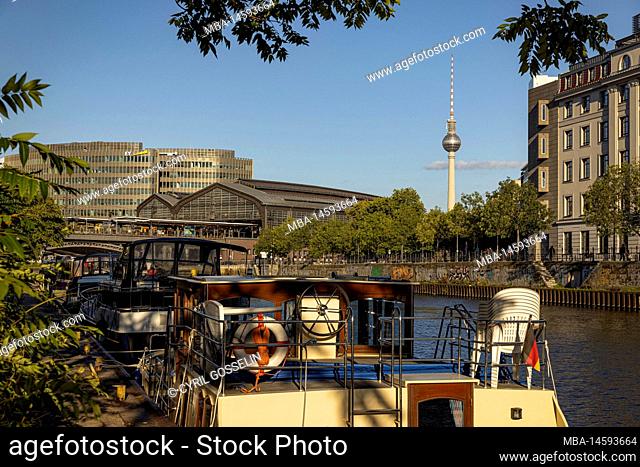 Schiffbauerdamm and Friedrichstraße train station with television tower in the background. Berlin, Germany