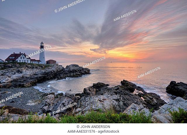 Portland Head Lighthouse, lighthouse at sunrise in South Portland, Maine
