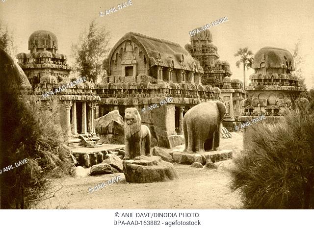 Old picture postcard Arjuna Pandavemahabalipuram ; Mahabalipuram Mamallapuram district Kanchipuram ; Tamil Nadu ; India