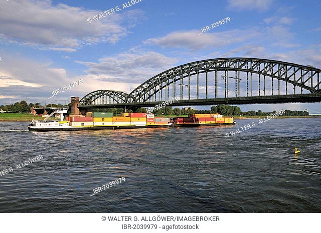 South Bridge, Cologne, North Rhine-Westphalia, Germany, Europe, PublicGround