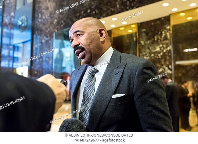 Media host Steve Harvey is seen speaking with the press in the lobby of Trump Tower in New York, NY, USA on January 13, 2017