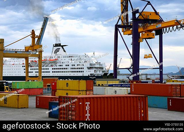 Naval traffic, cruise ship and containers in Palermo harbor, Palermo, Sicily, Italy, Europe