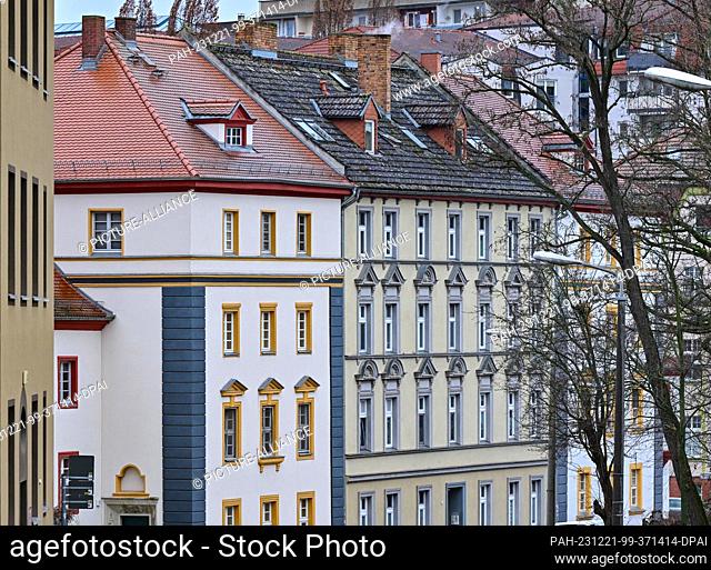 20 December 2023, Brandenburg, Frankfurt (Oder): Apartments in apartment buildings in renovated old buildings. Photo: Patrick Pleul/dpa
