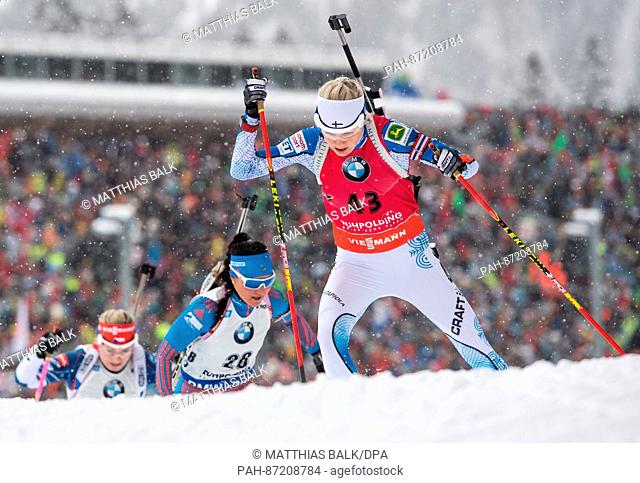 The biathlon athlete Kaisa Makarainen from Finland (R) participates in the women's 7, 5 km sprint within the Biathlon Worldcup at the Chiemgau Arena in...