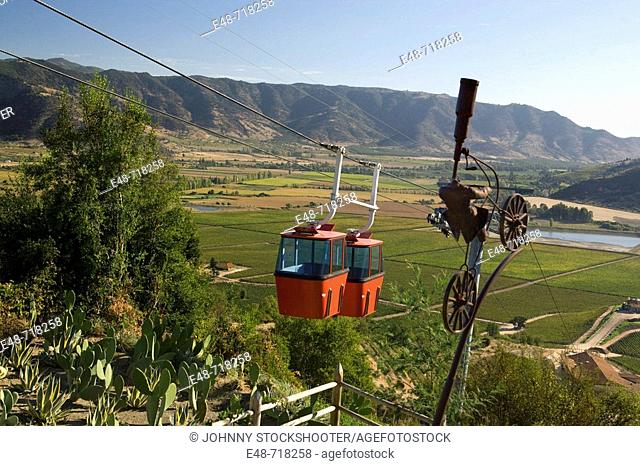 Cable cars Viña Santa Cruz winery colchagua valley Chile