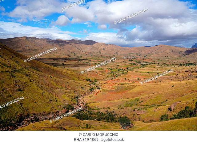 Landscape on the RN7 close to Ambalavao, Fianarantsoa province, Ihorombe Region, Southern Madagascar, Africa