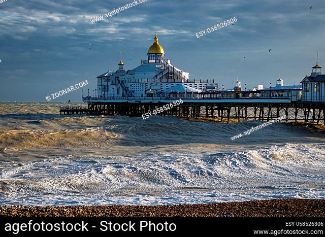 vEASTBOURNE, EAST SUSSEX/UK - JANUARY 7 : View of Eastbourne Pier in East Sussex on January 7, 2018. Unidentified people