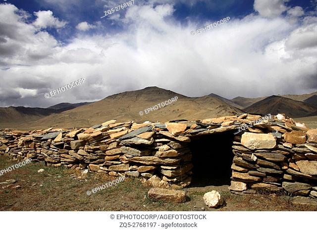 A temporary shelter built by nomads at Rupsu plateau, Himachal pradesh, India