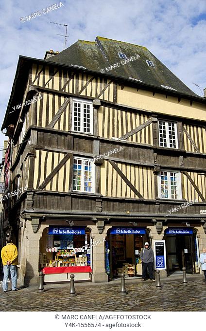 Typical medieval building, Dinan, Côtes d'Armor, Brittany, France