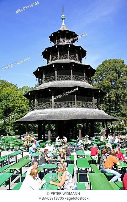 Germany, Bavaria, Munich, Englischer Garten, Chinesische Turm
