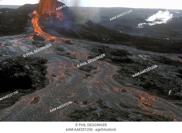 Kilauea Volcano Erupting Lava Flow  4/19/84 Hawaii