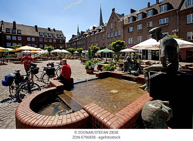 Der Kornmarkt in Wesel liegt mitten in der Stadt etwas noerdlich des Willibrordidoms. Ein fraenkischer Gutshof, der vermutlich im 8