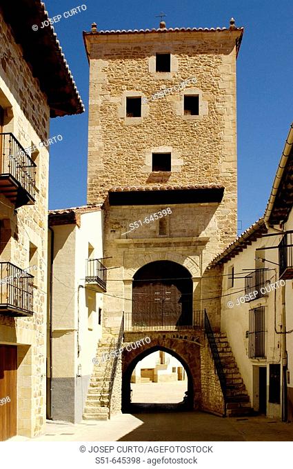 Portal de San Roque. Mosqueruela. Teruel province, Aragon, Spain