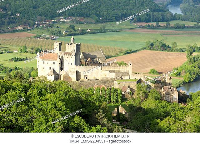 France, Dordogne, Perigord Noir, Beynac et Cazenac labelled Les Plus Beaux Villages de France (The Most Beautiful Villages of France)