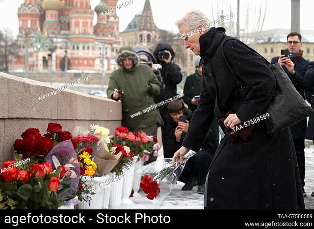 RUSSIA, MOSCOW - FEBRUARY 27, 2023: Greek Ambassador to Russia Aikaterini Nasika lays flowers at the site of Russian politician Boris Nemtsov's assassination on...