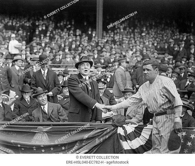President Warren Harding shakes hands with Babe Ruth at Yankee Stadium, April 24, 1923. (BSLOC-2015-15-50)