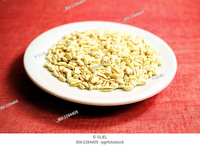 STARCHY FOOD<BR> <BR>Precooked hard wheat