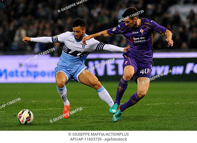 2015 Serie A Football Lazio v Fiorentina Mar 9th. 09.03.2015. Rome, Italy. Serie A Football. Lazio versus 	 Fiorentina. Felipe Anderson (Laz) is challenged by...