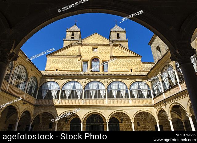 Inner courtyard of Santiago Hospital by architect Andres de Vandelvira, Ubeda, UNESCO World Heritage Site. Jaen province, Andalusia, Southern Spain Europe