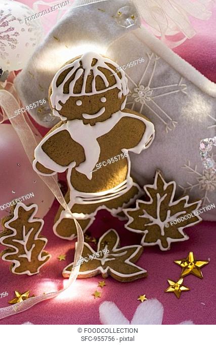 Gingerbread man and gingerbread leaves for Christmas