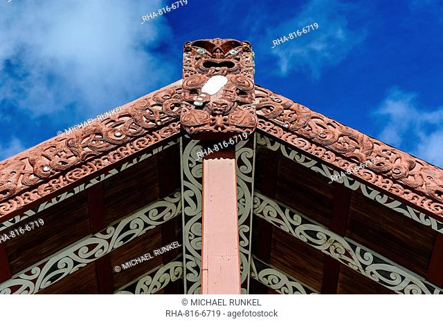 Wood carved roof in the Te Puia Maori Cultural Center, Rotorura, North Island, New Zealand, Pacific