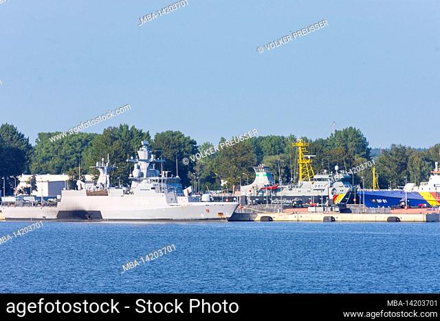 Rostock, German Naval base Hohe Düne, Speedboat and Coast Guard ships in Ostsee (Baltic Sea), Mecklenburg-Vorpommern, Germany